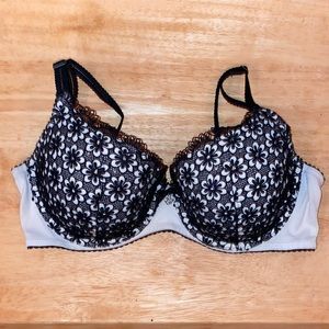 Victoria’s Secret Body by Victoria Lined Demi Bra 34D